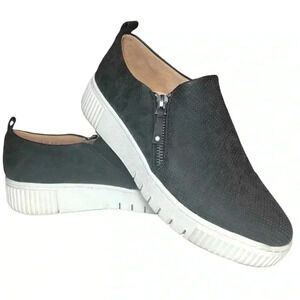 SOUL Naturalizer Turner Slip-On Sneakers Black Faux Leather Women’s Size 8.5
